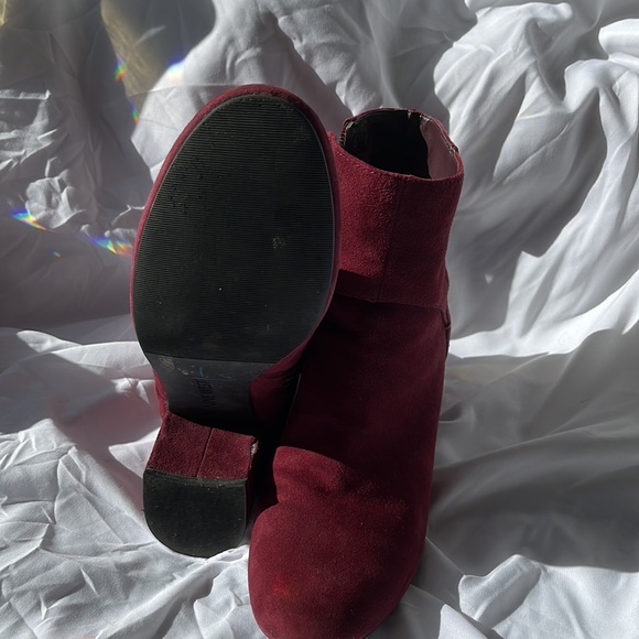 Nine West Burgundy Heeled Boots - Picture 7 of 7